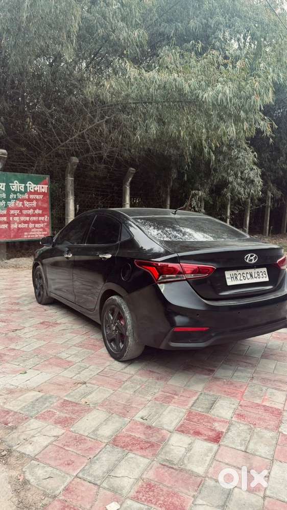 Hyundai Verna 2015 Petrol Cng On Paper