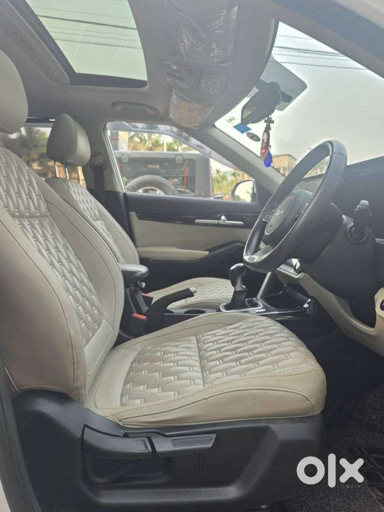 Kia Seltos Htx 1.5 Petrol Mt, 2023, Petrol