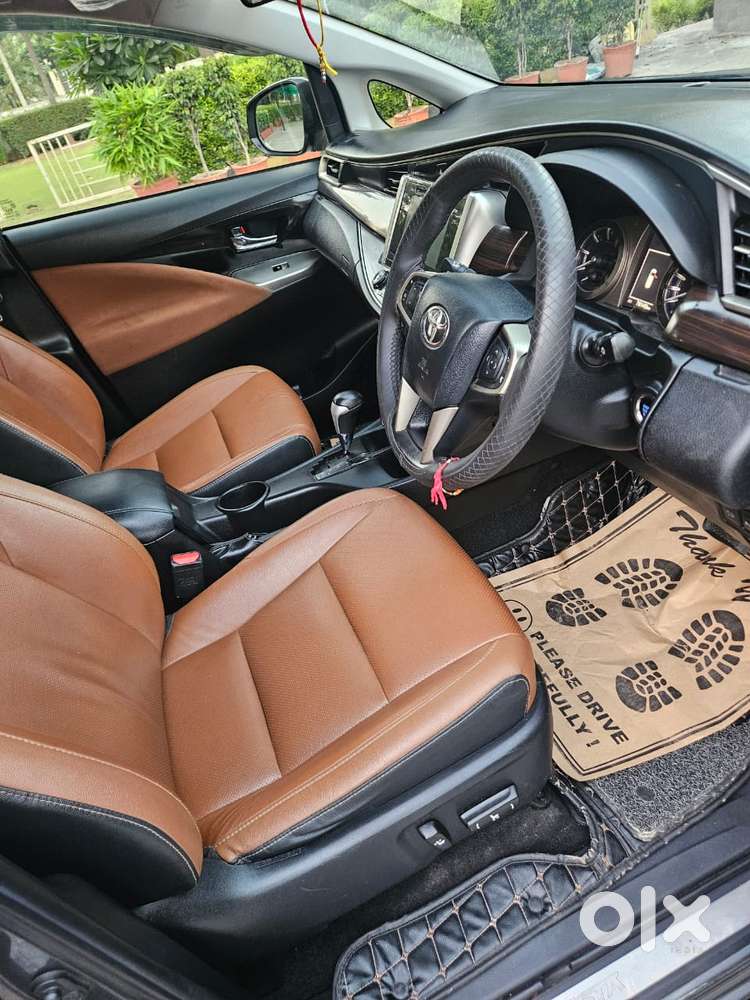 Toyota Innova Crysta 2.8z Automatic, 2020, Diesel