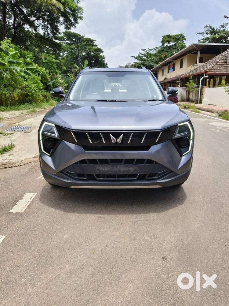 Mahindra Xuv 3xo Ax5 Ds Mt, 2024, Diesel