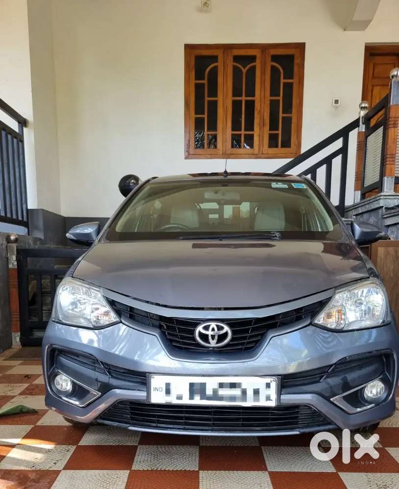 Toyota Etios Liva 2017 Petrol Well Maintained