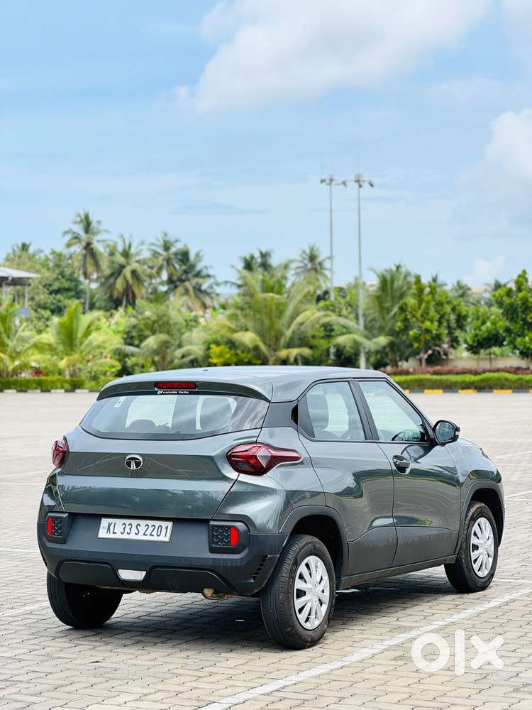 Tata Punch Pure, 2025, Petrol