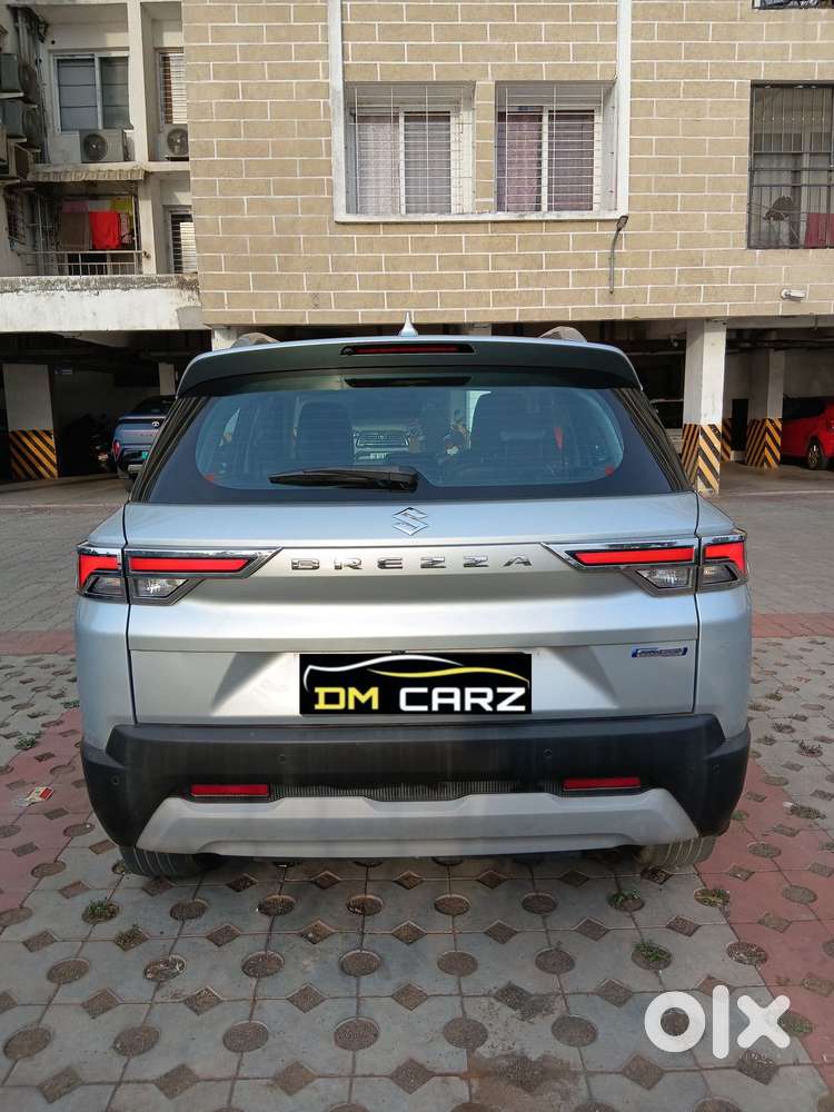 Maruti Suzuki Brezza 1.5 Zxi Smart Hybrid, 2023, Petrol