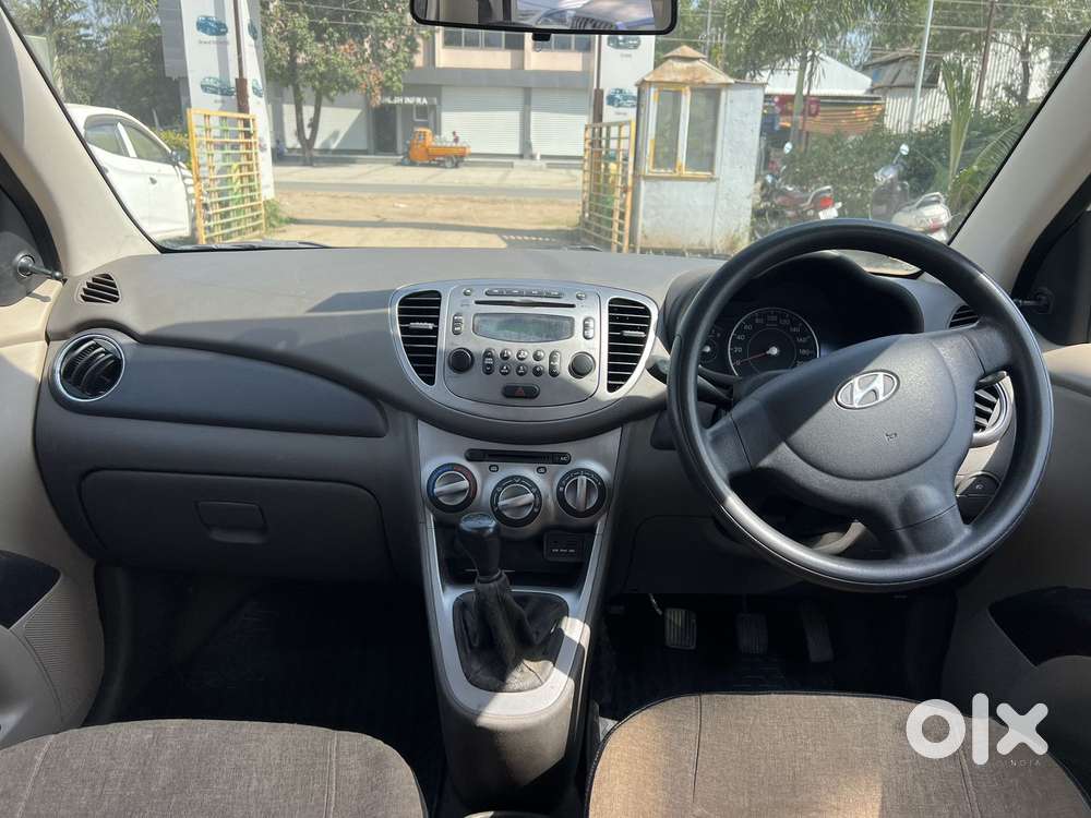Hyundai I10 Sportz, 2014, Petrol