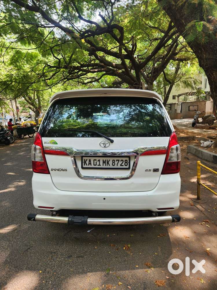 Toyota Innova 2.5 Zx 7 Str Bs-iv, 2014, Diesel