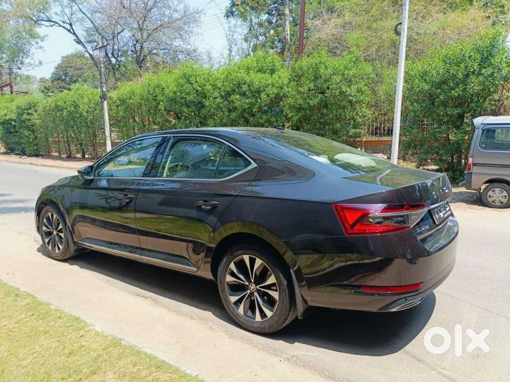 Skoda Superb 2.0 L&k Tsi At, 2021, Petrol