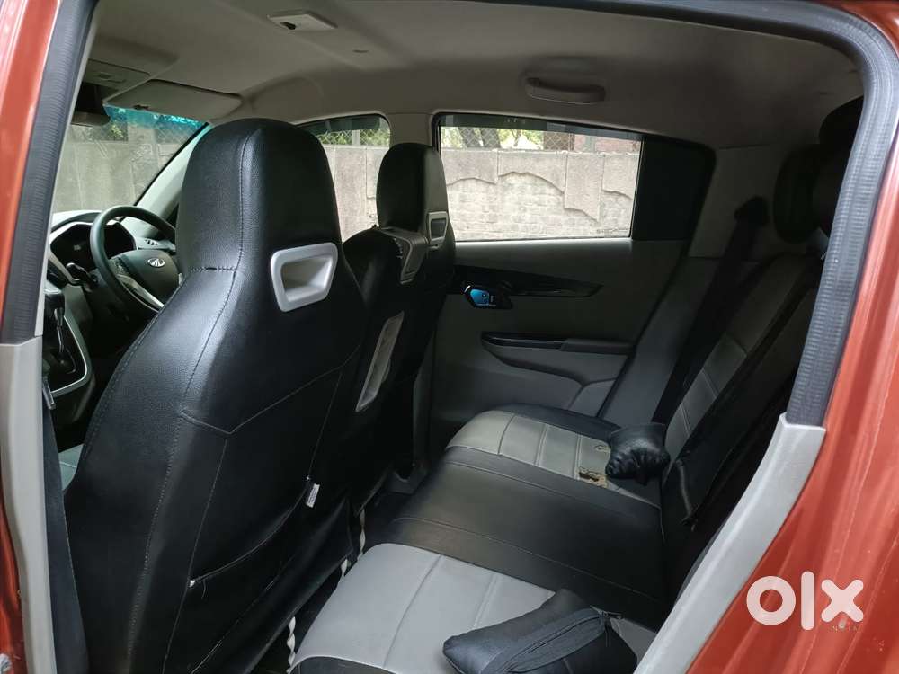 Mahindra Kuv100 Nxt 1.2 K8 Petrol 6 Str Dual Tone, 2017, Petrol