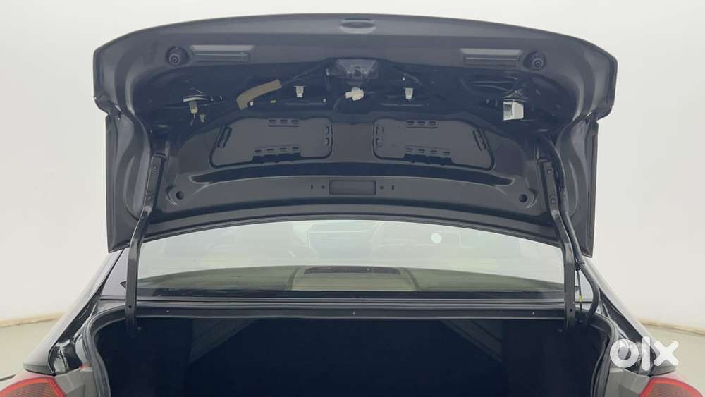 Honda City I-vtec Vx, 2016, Petrol