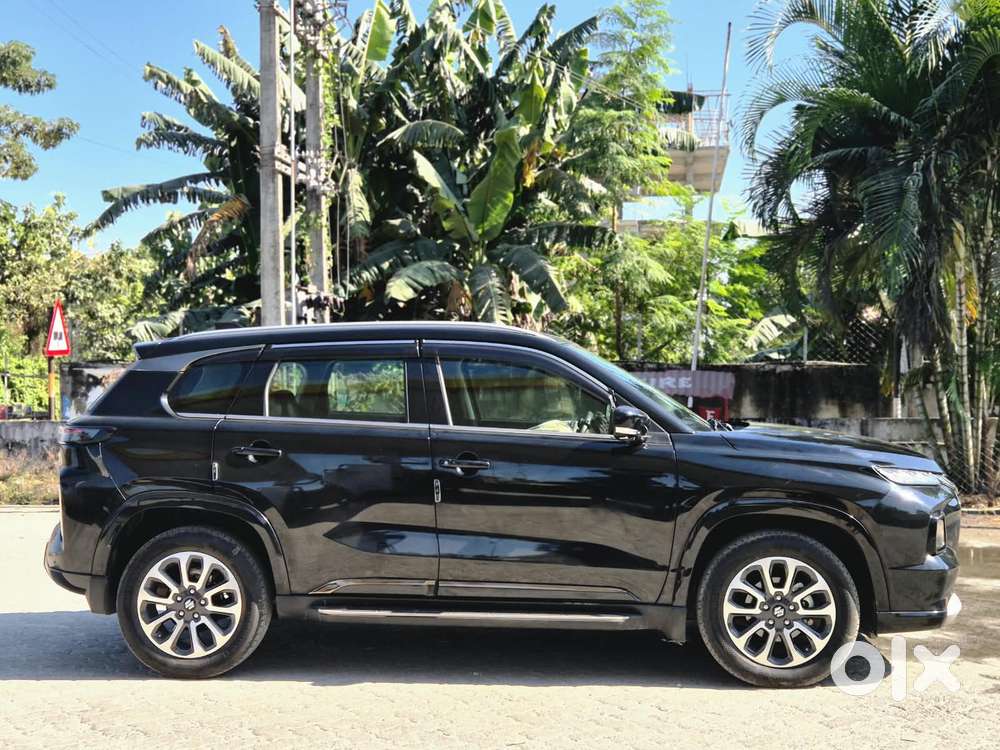 Maruti Suzuki Grand Vitara 1.5 Alpha Plus Intelligent Hybrid Ecvt, 2..