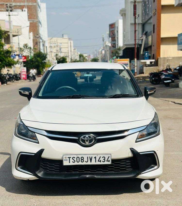Toyota Glanza 1.2 E, 2023, Petrol