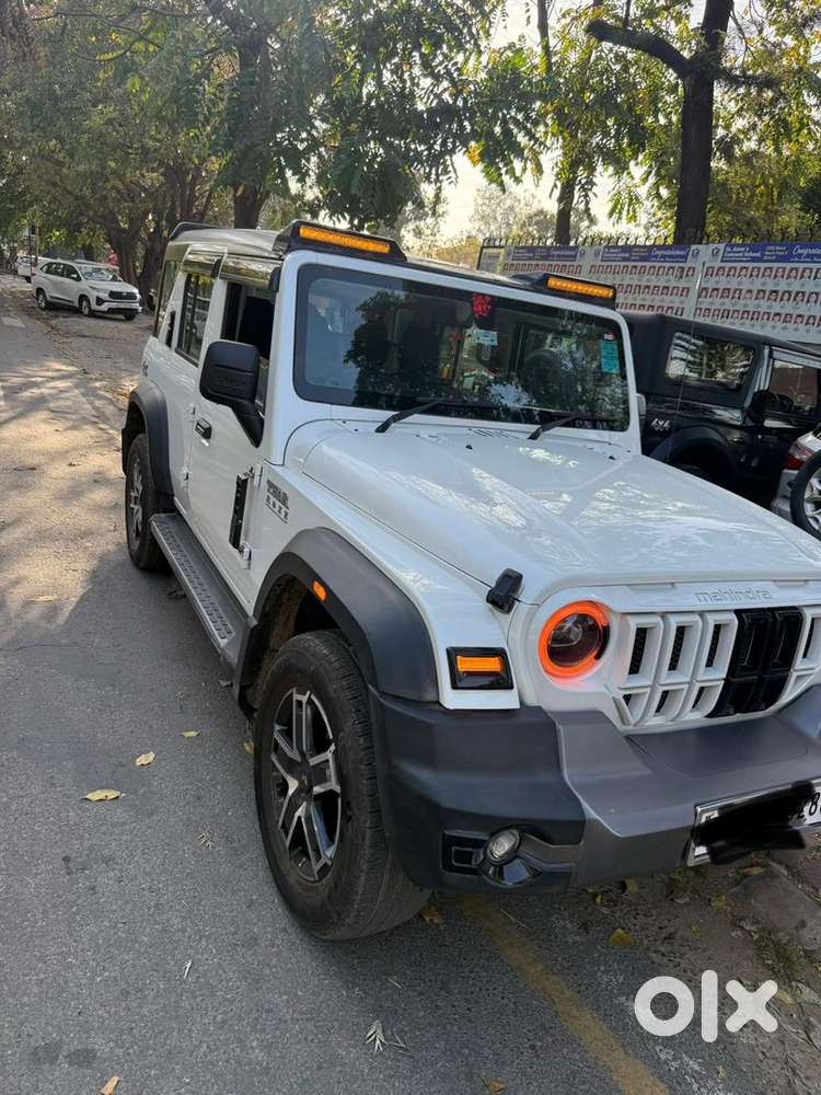 Mahindra Thar Roxx 2025