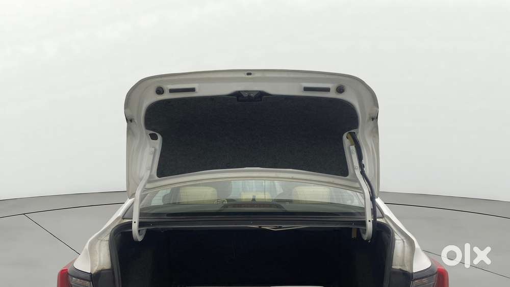 Honda City I-vtec Cvt Zx, 2020, Petrol