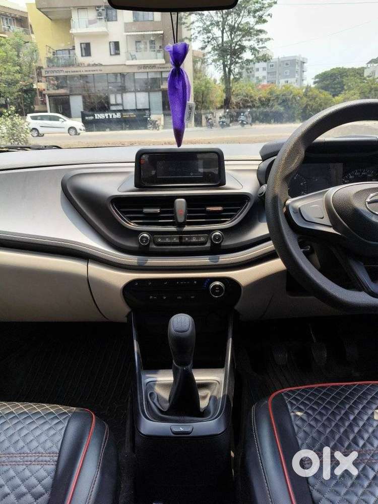 Tata Altroz 1.2 Xe Plus Petrol, 2022, Petrol