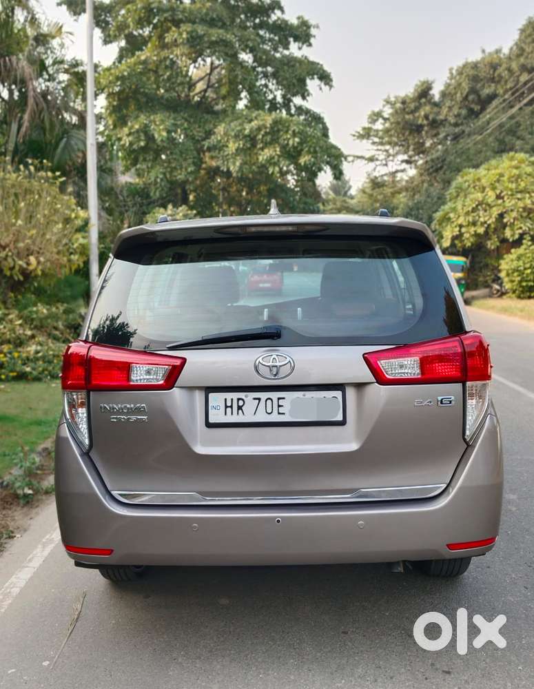 Toyota Innova Crysta