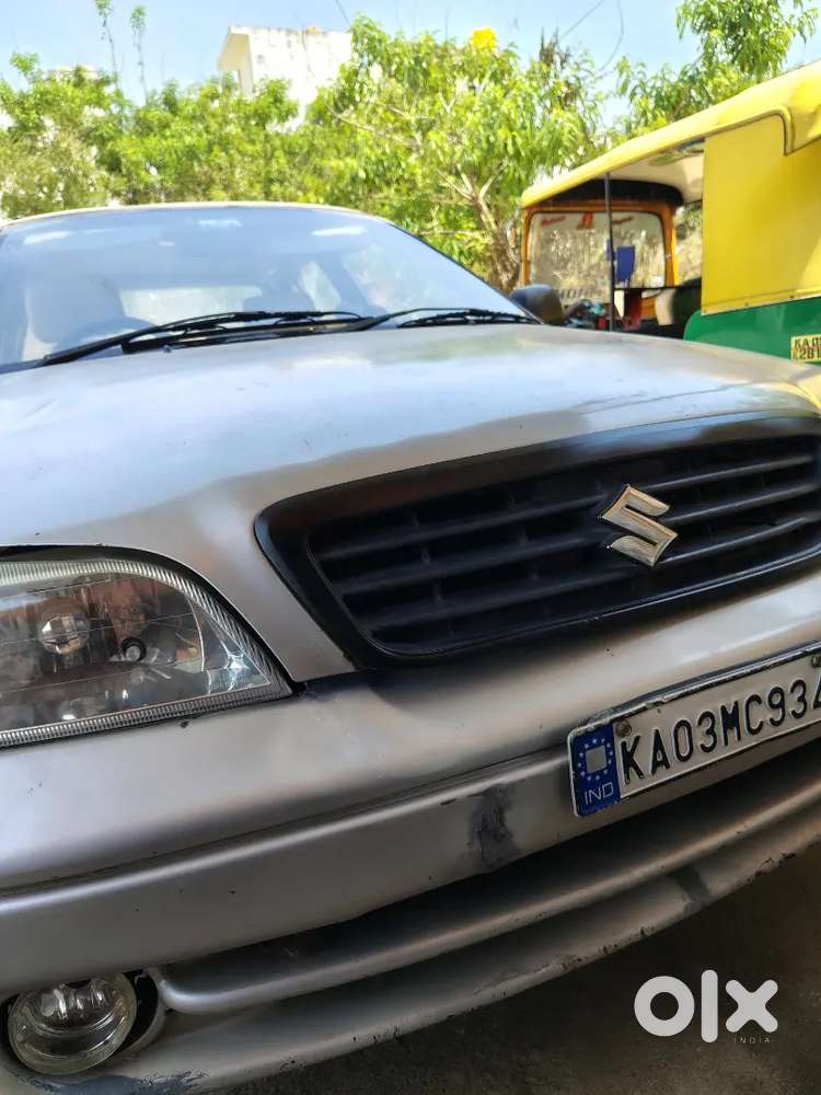 Maruti Suzuki Esteem 2004