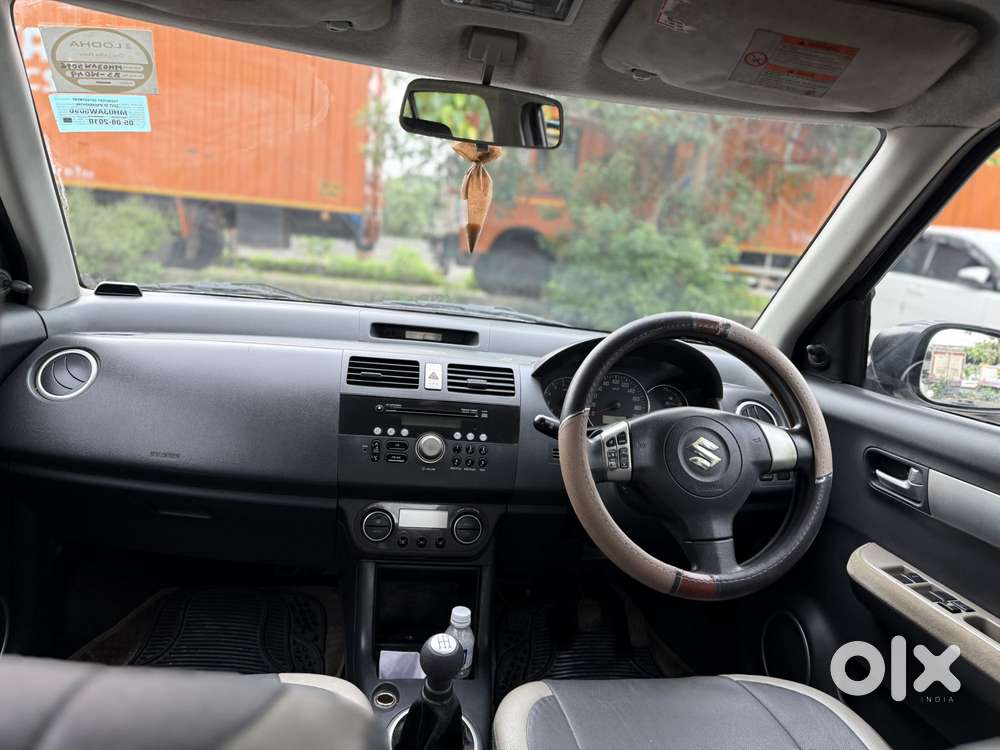 Maruti Suzuki Swift Dzire 1.3 Zxi, 2010, Petrol