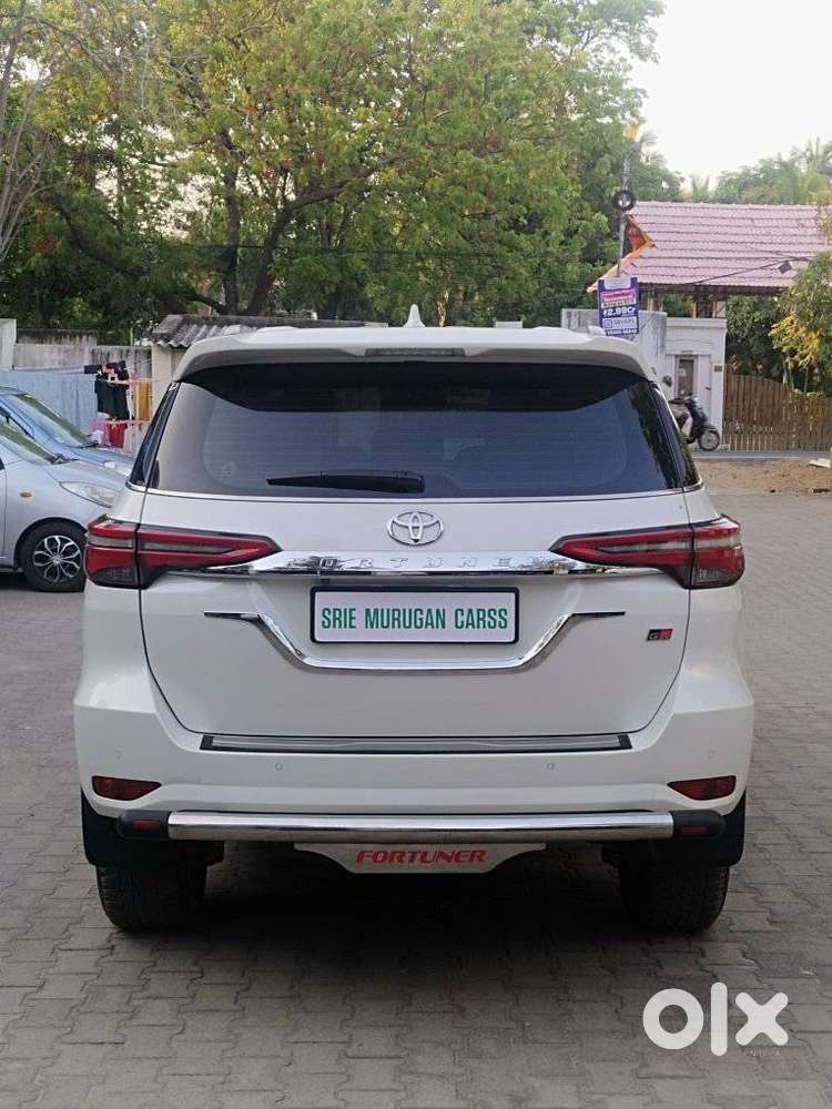 Toyota Fortuner [2021-ongoing] 2.8 2wd Diesel Mt, 2021, Diesel