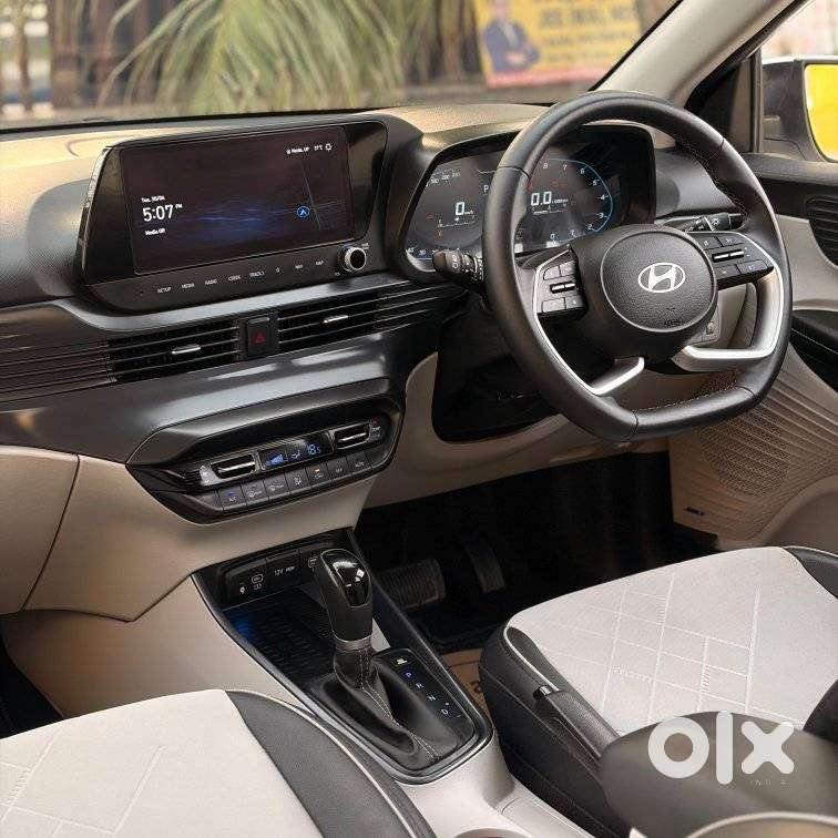 Hyundai I20 Asta (o) 1.2 Ivt, 2024, Petrol