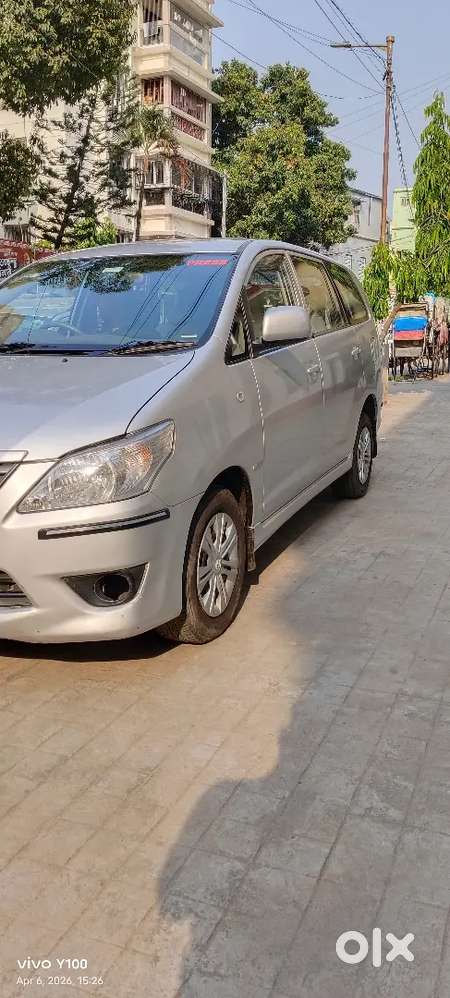 Toyota Innova 2012 Diesel 59000 Km Driven