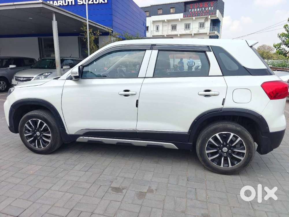 Maruti Suzuki Brezza 1.5 Lxi Smart Hybrid, 2022, Petrol