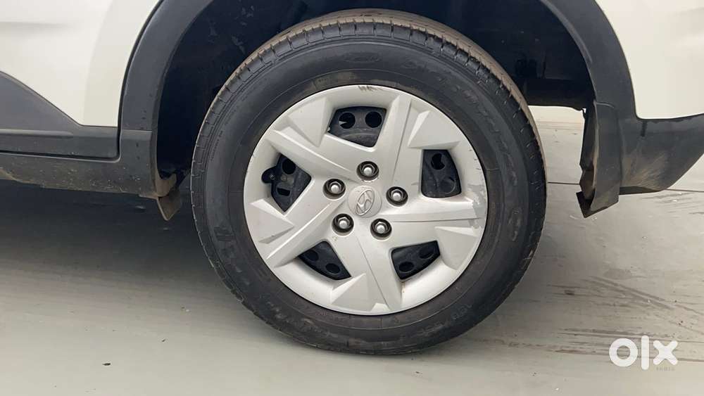 Hyundai Venue 1.2 S Plus, 2021, Petrol