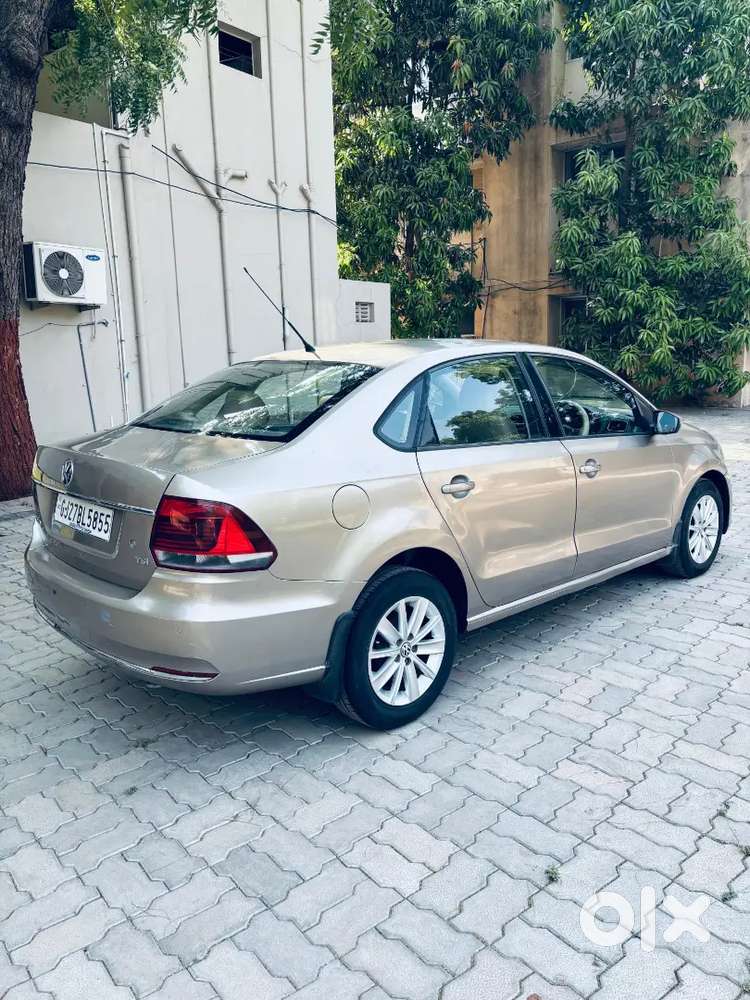 Automatic Showroom Condition Top Model