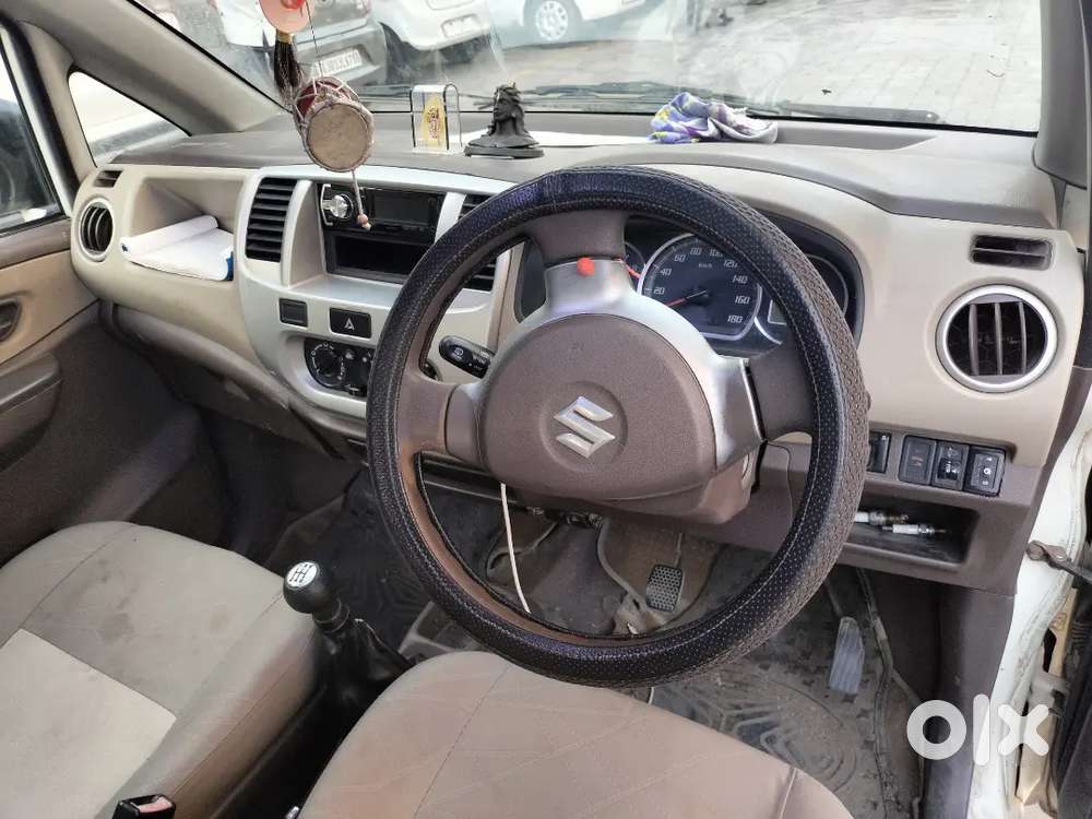 Maruti Suzuki Zen Estilo 2011