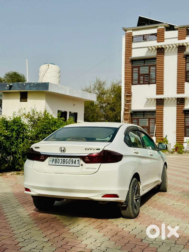 Model 2015 Registration 2016 , With Alloy Wheels