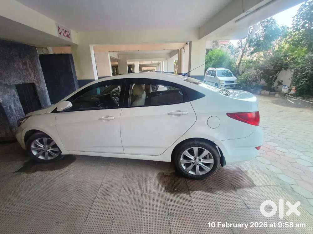 Hyundai Verna 2012 Diesel 80000 Km Driven,well Maintained