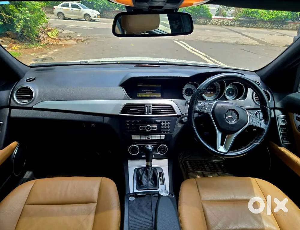 Mercedes-benz C-class 2011