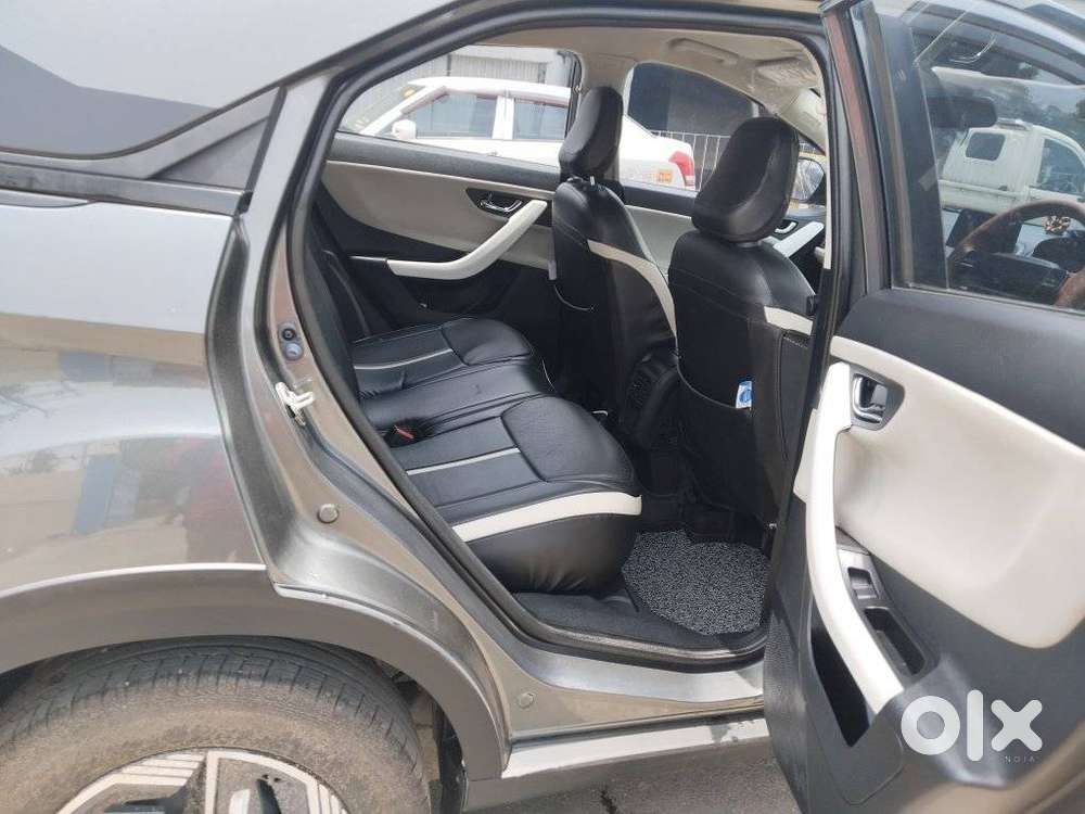 Tata Nexon Creative 1.2 Revotron Petrol 6 Amt, 2024, Petrol