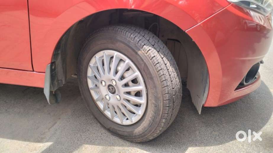 Tata Tiago 1.2 Revotron Xm, 2019, Petrol