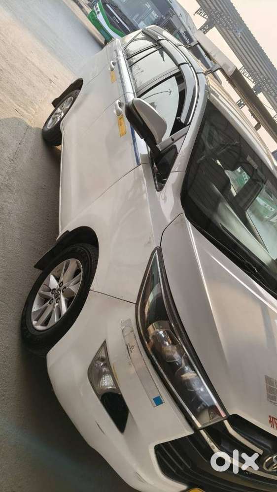 Toyota Innova Crysta 2.4 G Mt 7 Str, 2019, Diesel