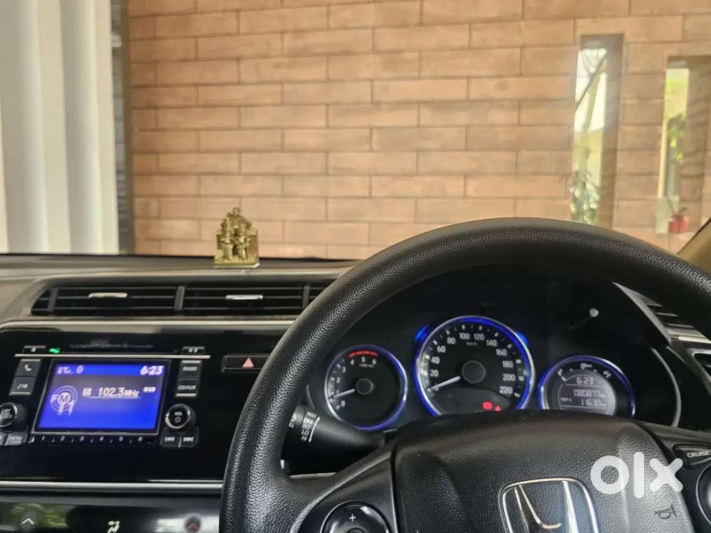 No Accident No Complaint Neet And Clean