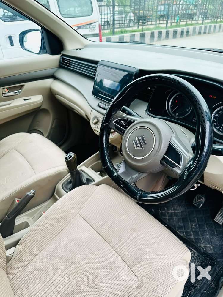 Maruti Suzuki Ertiga Vxi, 2022
