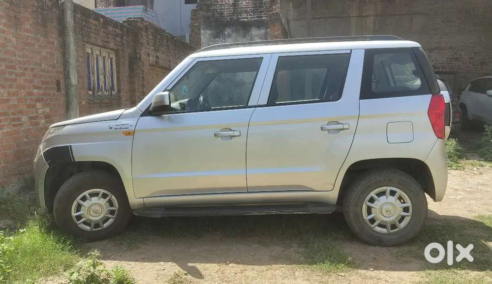 Mahindra Tuv 300 2017model