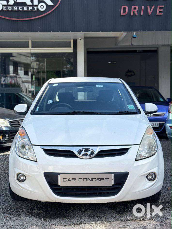 Hyundai I20 Sportz 1.2 Bs-iv, 2011, Diesel