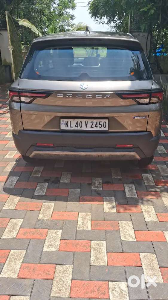 Maruti Suzuki Brezza Vxi 2023