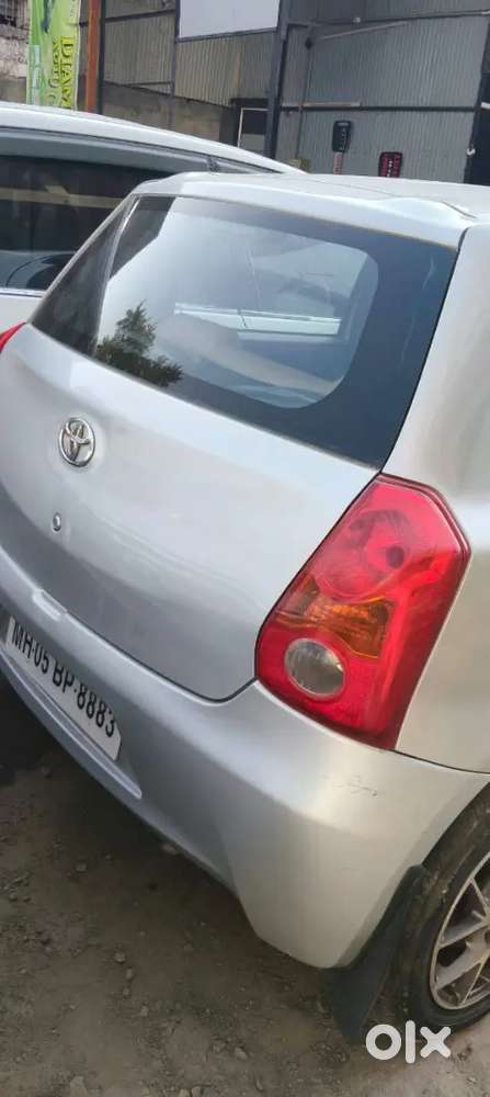 Toyota Etios Liva 2012 Diesel 180000 Km Driven