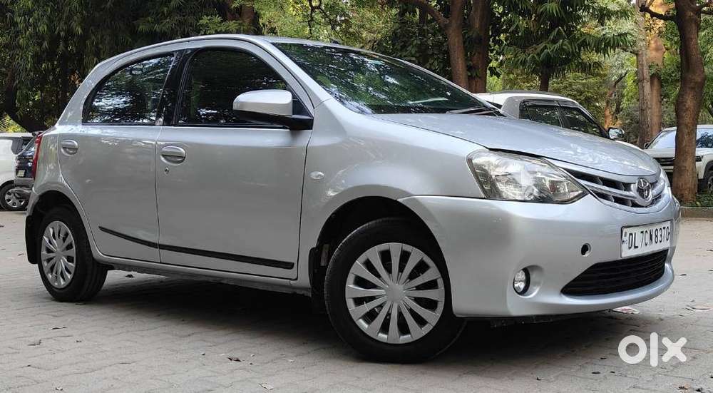 Toyota Etios Liva 2013-2014 G, 2013, Petrol