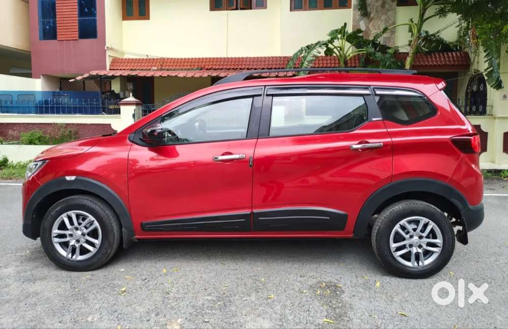 Renault Triber Rxt, 2019, Petrol