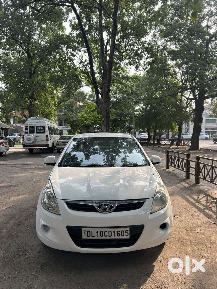 Hyundai I20 1.2 Magna Executive, 2011, Petrol