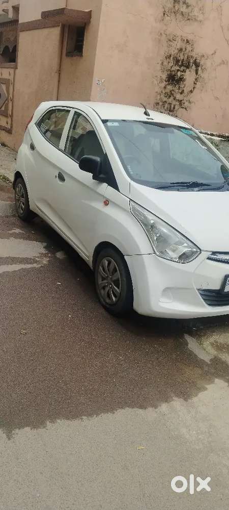 Hyundai Eon 1.0 Magna Plus 2013