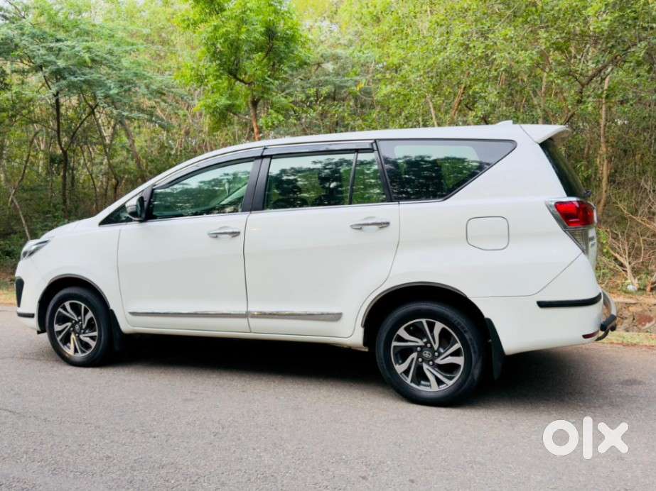 Toyota Innova Crysta 2.4 V, 2021, Diesel