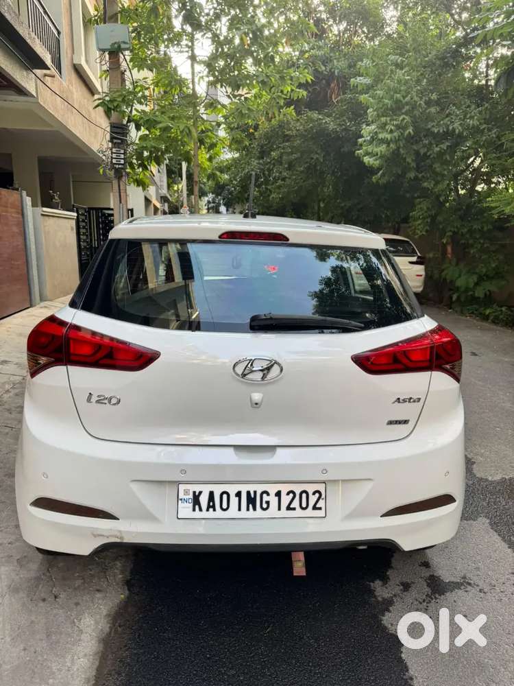 Hyundai I20 2015 Petrol Manual Top Model Asta Serious Person
