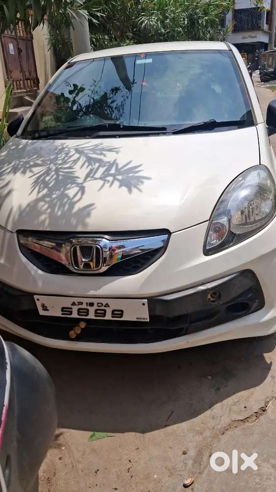Honda Brio 2015 Petrol 95000 Km Driven