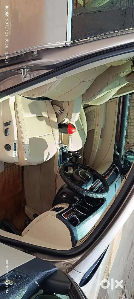 Skoda Superb 2011