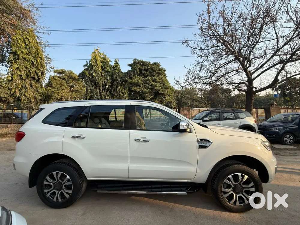 Ford Endeavour 2.2 Titanium 2019