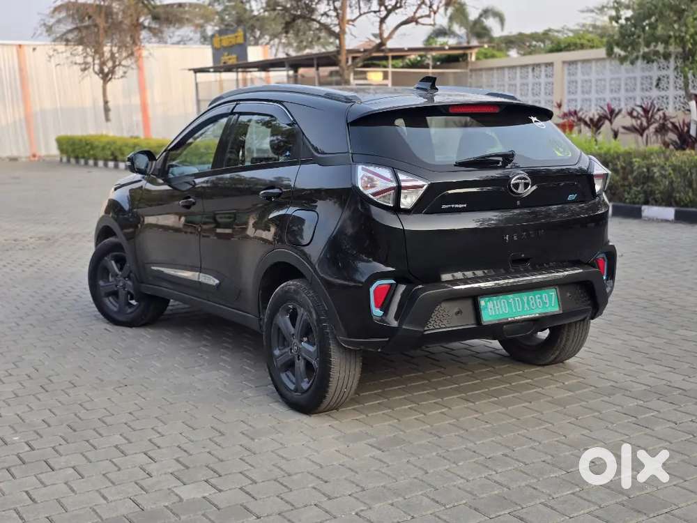 Tata Nexon Ev Xz+luxury Pack Dark Edition