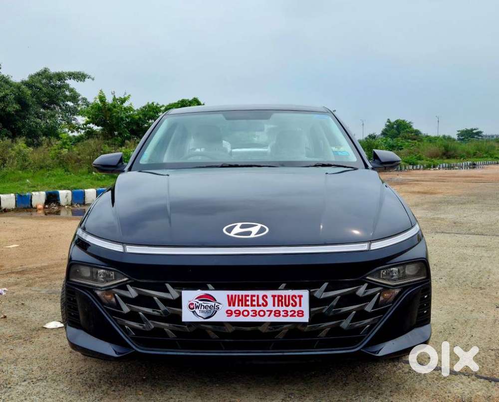 Hyundai Verna 1.5 S Petrol Mt, 2023, Petrol